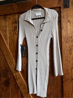 L'AGENCE Beige Ribbed Long Sleeve Button-Front Dress